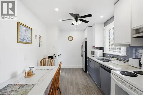 249 West 18th Street Hamilton ON L9C 4H1