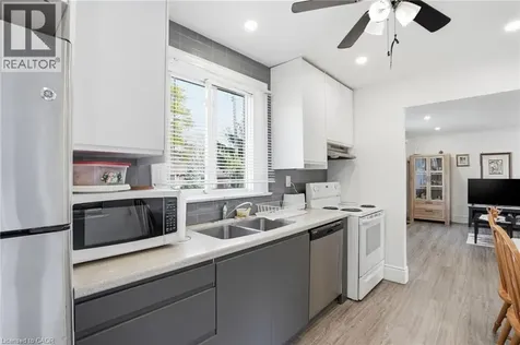 249 West 18th Street Hamilton ON L9C 4H1