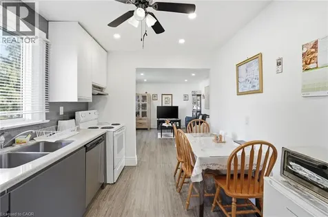 249 West 18th Street Hamilton ON L9C 4H1