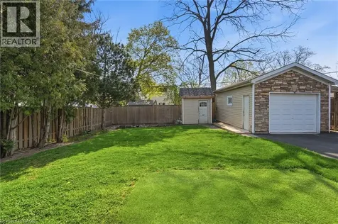 249 West 18th Street Hamilton ON L9C 4H1