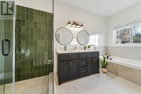 32 Alyssa Drive Collingwood ON L9Y 5K9