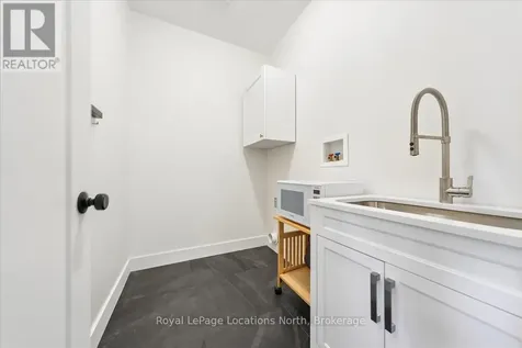 32 Alyssa Drive Collingwood ON L9Y 5K9