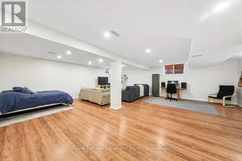 32 Alyssa Drive Collingwood ON L9Y 5K9