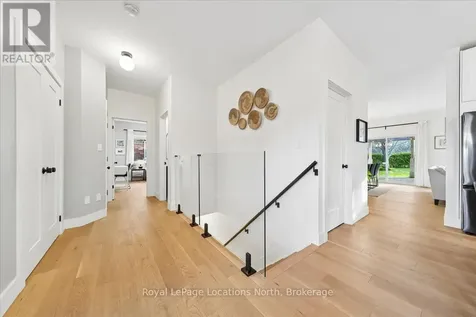 32 Alyssa Drive Collingwood ON L9Y 5K9