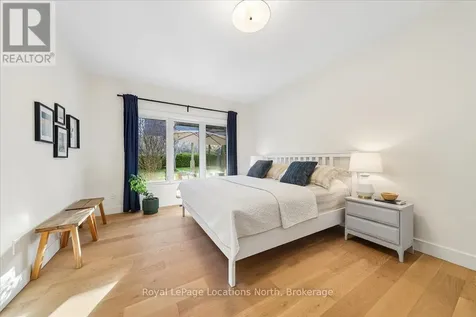 32 Alyssa Drive Collingwood ON L9Y 5K9
