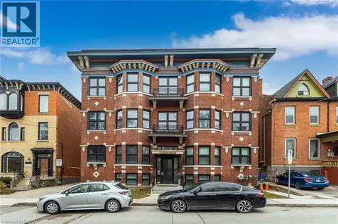 27 Bold Street Hamilton ON L8P 1T3