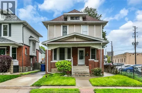 258 Elm Avenue Windsor ON N9A 5G8
