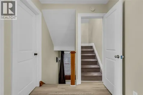 258 Elm Avenue Windsor ON N9A 5G8