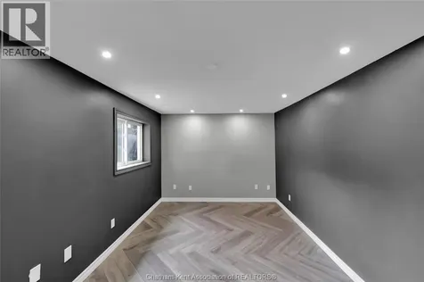 74 Chestnut Drive Chatham ON N7M 4Z1