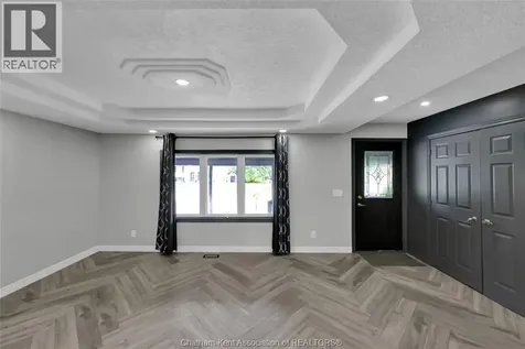 74 Chestnut Drive Chatham ON N7M 4Z1