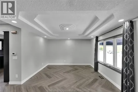 74 Chestnut Drive Chatham ON N7M 4Z1