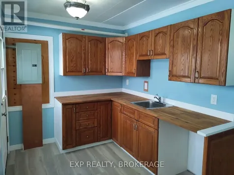 16 Louis Street Brockville ON K6V 4H5