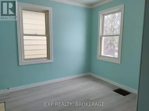 16 Louis Street Brockville ON K6V 4H5
