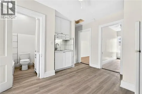 15 Warnock Street Cambridge ON N1R 2A7
