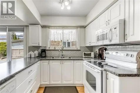 208 Tanguay Avenue Sudbury ON P3C 5G4
