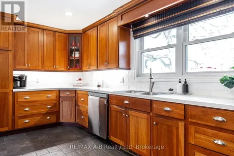 491 Elizabeth Street St. Marys ON N4X 1B6