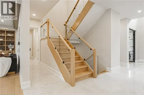 362 Harmony Hall Drive Ancaster ON L9G 2T4