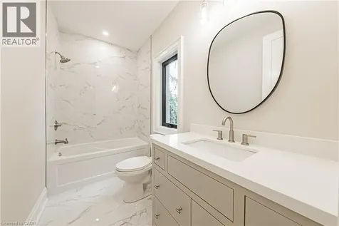 362 Harmony Hall Drive Ancaster ON L9G 2T4