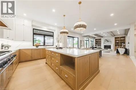 362 Harmony Hall Drive Ancaster ON L9G 2T4