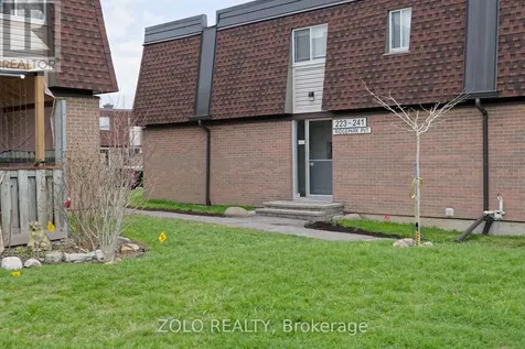 241 Ridgepark Private Ottawa ON K2G 1H1
