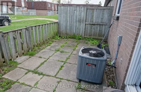 241 Ridgepark Private Ottawa ON K2G 1H1