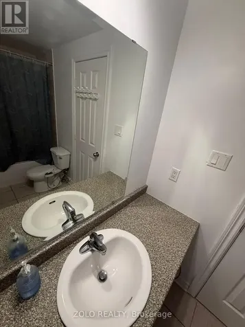 241 Ridgepark Private Ottawa ON K2G 1H1