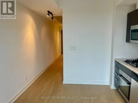 203 Catherine Street Ottawa ON K2P 1J5