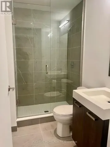 203 Catherine Street Ottawa ON K2P 1J5