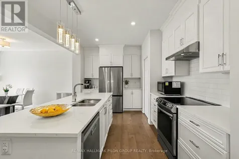 396 Ventoux Avenue Ottawa ON K4A 5L9