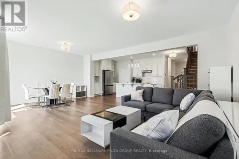 396 Ventoux Avenue Ottawa ON K4A 5L9