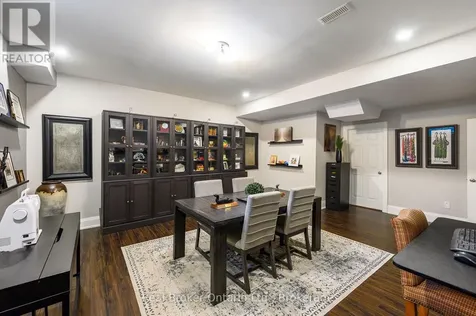 4507 Lakeshore Road Burlington (shoreacres) ON L7L 1B3