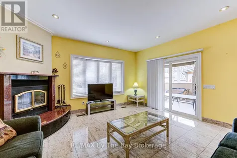 126 29th Street North Wasaga Beach ON L9Z 2C9