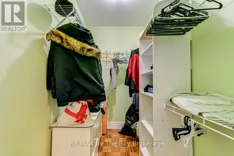 126 29th Street North Wasaga Beach ON L9Z 2C9