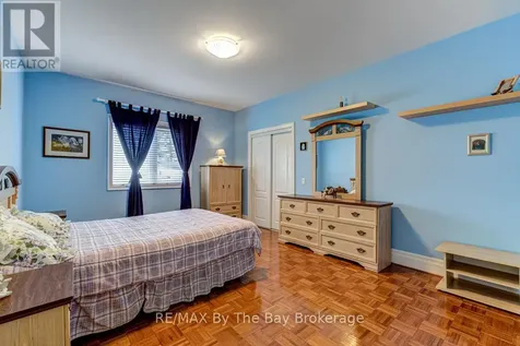 126 29th Street North Wasaga Beach ON L9Z 2C9