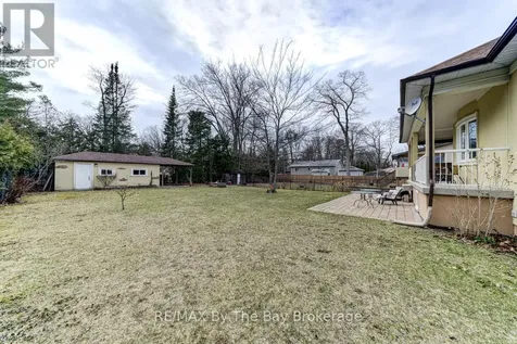 126 29th Street North Wasaga Beach ON L9Z 2C9