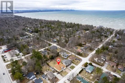 126 29th Street North Wasaga Beach ON L9Z 2C9