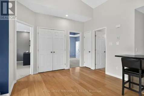 104 Sternes Private Ottawa ON K4A 0X8