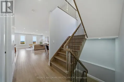 6933 Notre Dame Street Ottawa ON K1C 1H6