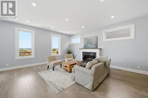 6933 Notre Dame Street Ottawa ON K1C 1H6