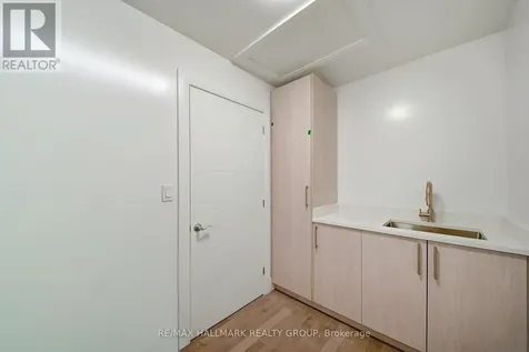6933 Notre Dame Street Ottawa ON K1C 1H6