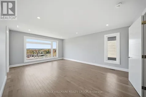 6933 Notre Dame Street Ottawa ON K1C 1H6