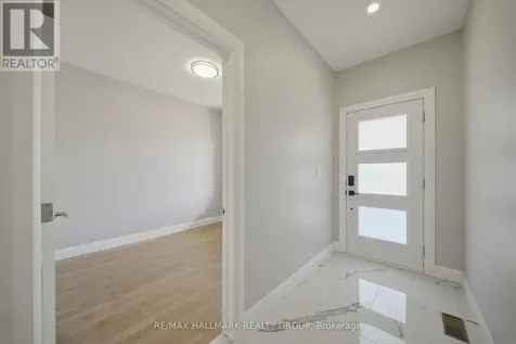 6933 Notre Dame Street Ottawa ON K1C 1H6