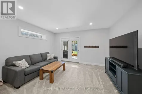601 Meadowridge Circle Ottawa ON K0A 1L0