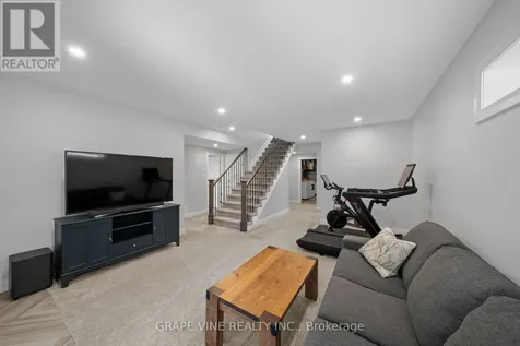 601 Meadowridge Circle Ottawa ON K0A 1L0
