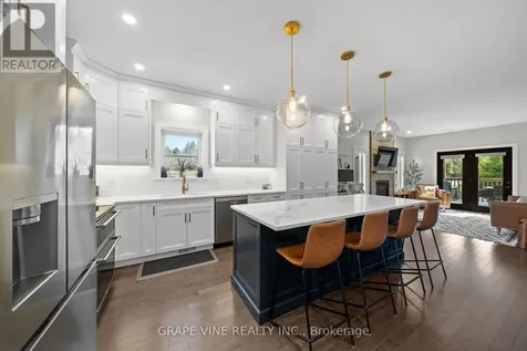 601 Meadowridge Circle Ottawa ON K0A 1L0