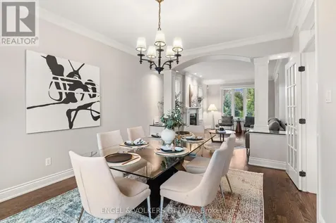 6808 Suncrest Drive Ottawa ON K4P 0B2