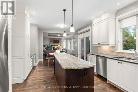 6808 Suncrest Drive Ottawa ON K4P 0B2