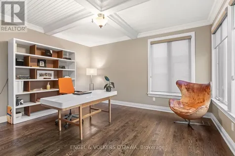 6808 Suncrest Drive Ottawa ON K4P 0B2