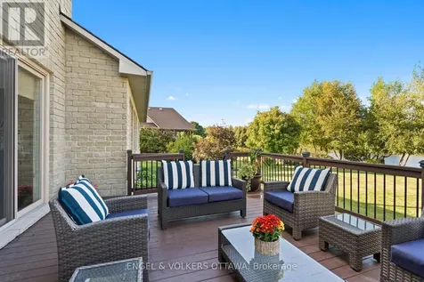 6808 Suncrest Drive Ottawa ON K4P 0B2