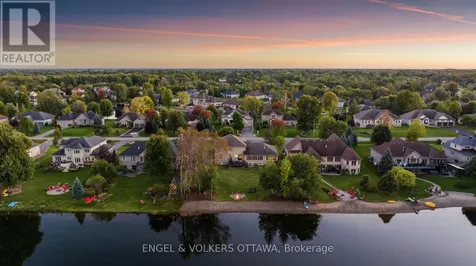 6808 Suncrest Drive Ottawa ON K4P 0B2